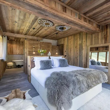 Chalet Gstaad: Exclusive Luxury In The Swiss Alps Шале Гштад