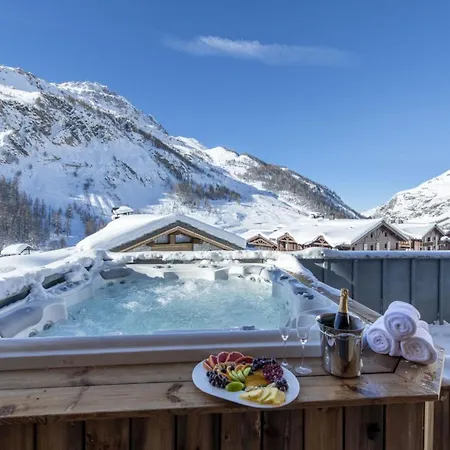 Шале Chalet Gstaad: Exclusive Luxury In The Swiss Alps *